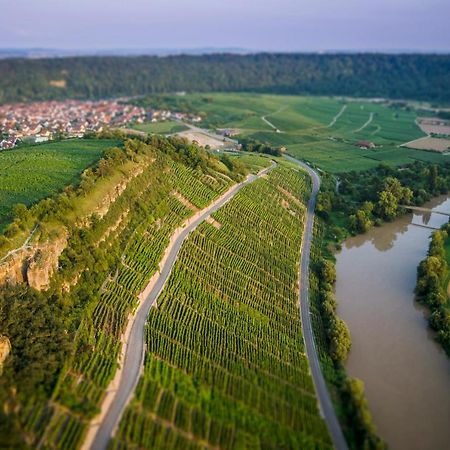 Exnicrum Wein . Genuss . Hotel Hessigheim Esterno foto